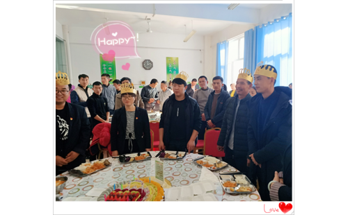 秋風(fēng)過(guò)耳，帶來(lái)11月生日祝福的寄語(yǔ)